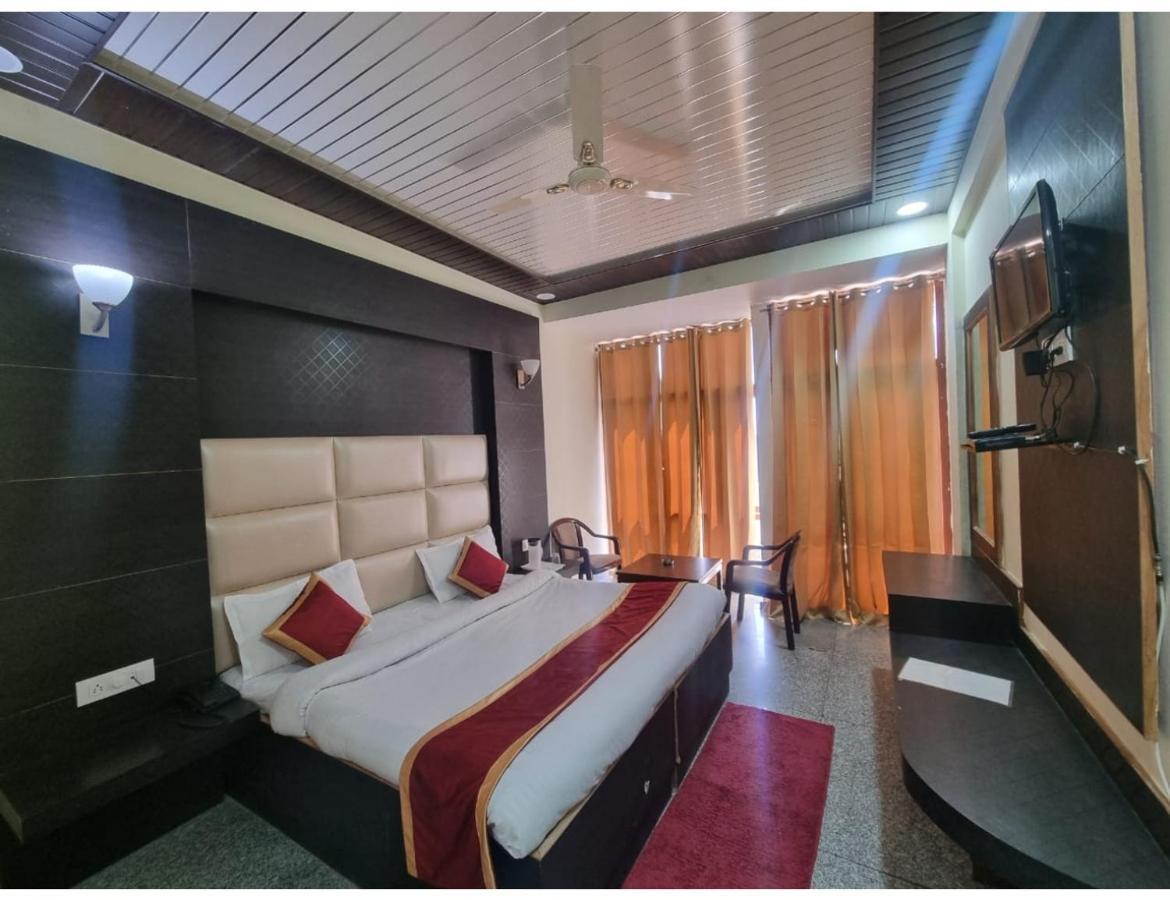 Hotel Krishna Palace, Mussoorie Exterior photo