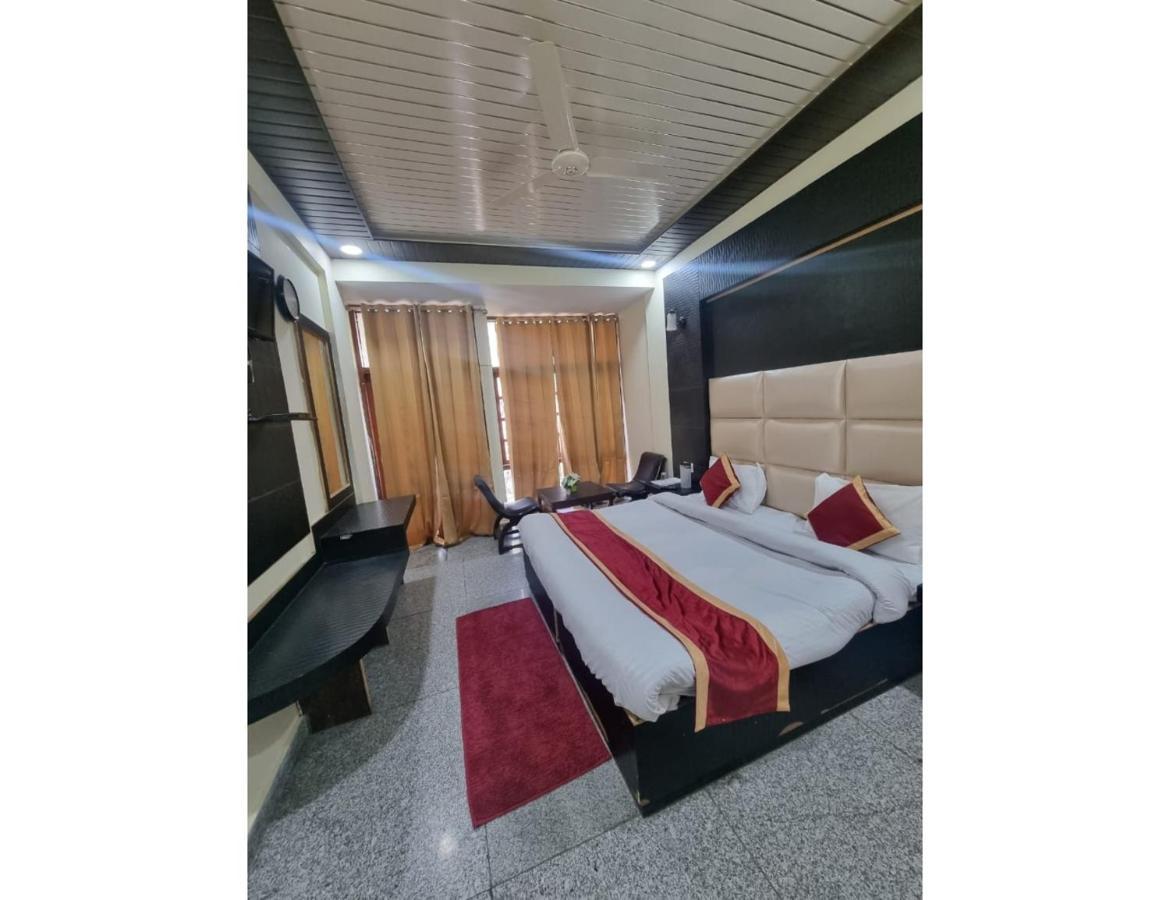 Hotel Krishna Palace, Mussoorie Exterior photo